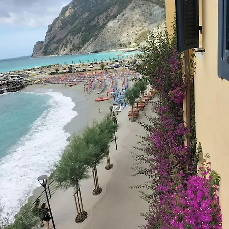 Daire La Bouganville Beatiful Sea View Monterosso al Mare