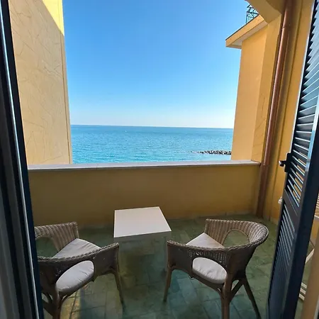 Bouganville House In The Center - Amazing Sea View Appartamento Monterosso al Mare